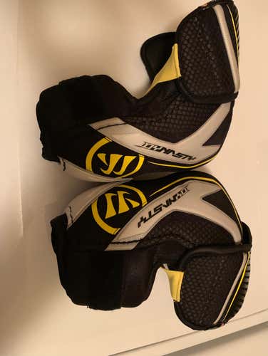 Warrior Dynasty AX LT Elbow Pads