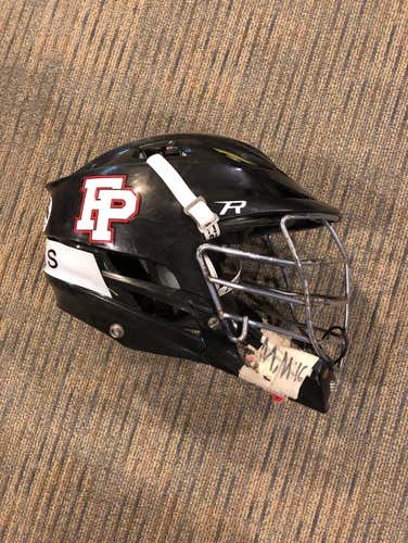 Cascade R Black helmet