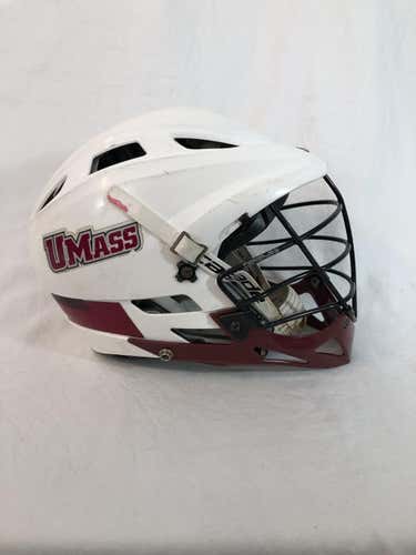 Umass Minutemen Cascade Pro 7 NCAA