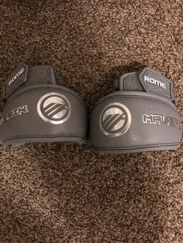 Rome Elbow Pads
