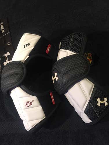 UNDER ARMOUR LAX ARM PADS, NEW, Size Large