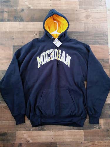New NCAA College UNIVERSITY MICHIGAN WOLVERINES Heavyweight Embroidered Pullover Hoodie Sweatshirt