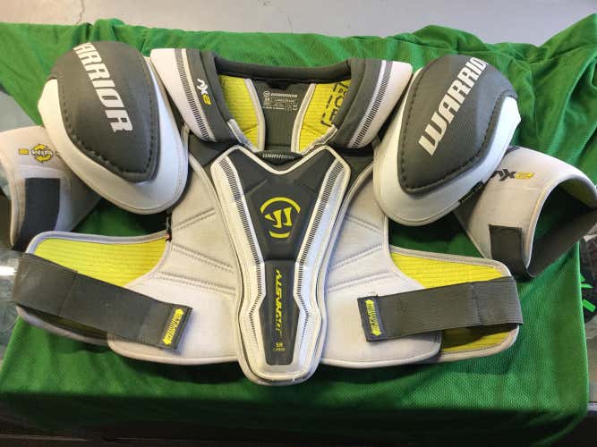 Warrior Dynasty 2xv Shoulder Pads Large