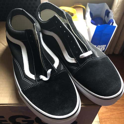 Old Skool Vans (Size: 12)