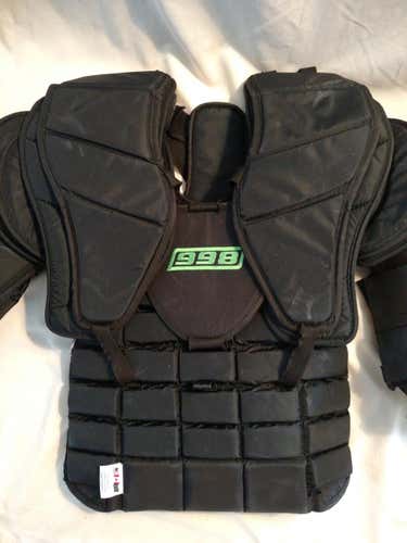 Simmons 998 Chest Protector Senior M
