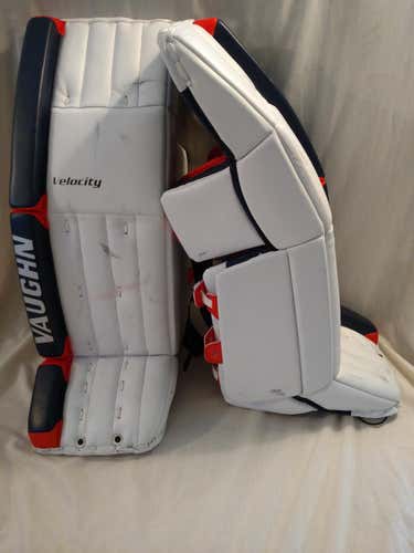 Vaughn Velocity Leg Pads 34" +1.5" - Islanders colors