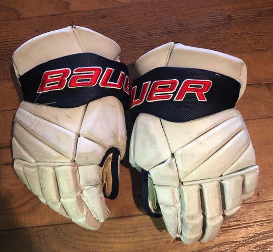 White Bauer Pro Team Gloves