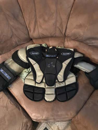 Vaughn Vision 3700 Chest Protector