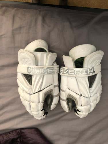 Maverick Max Lacrosse Goalie Gloves