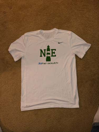 Brand New Nike 3d New England South Tee Shirt