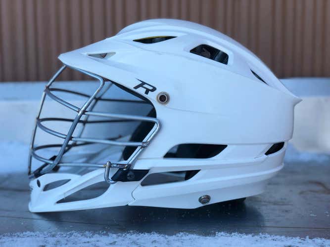 White Cascade R Helmet