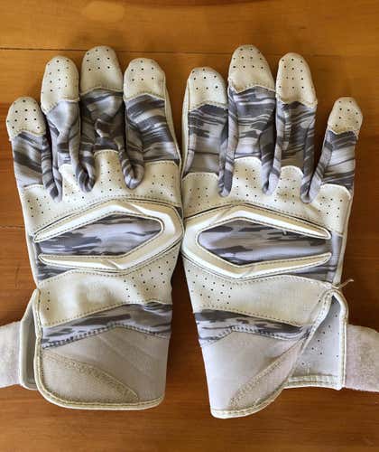 Cutters RevPro 2 Adult XL White Football Gloves