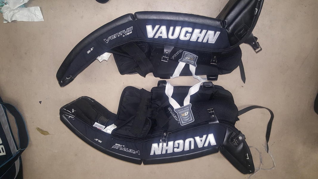 Vaughn Goalie Leg Pads Senior 35 plus 2