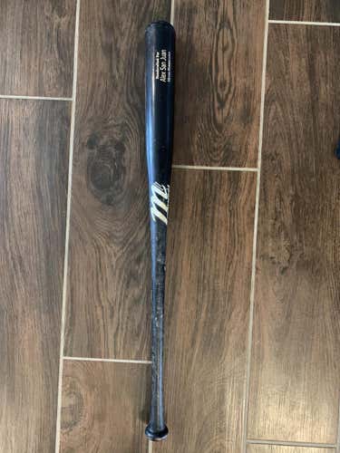 Marucci Bat Wood