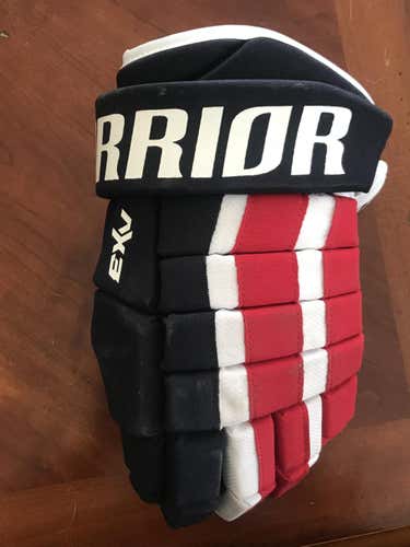 Warrior Dynasty AX3 Gloves Junior