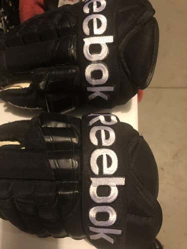 Boston Bruins Pro Stock Reebok Gloves 13”
