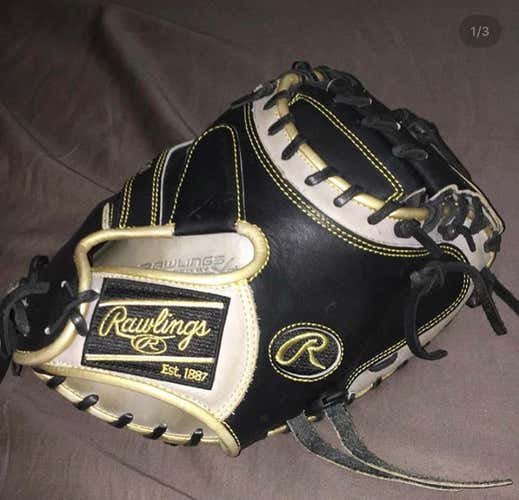 Rawlings Heart of the Hide Catchers Mitt