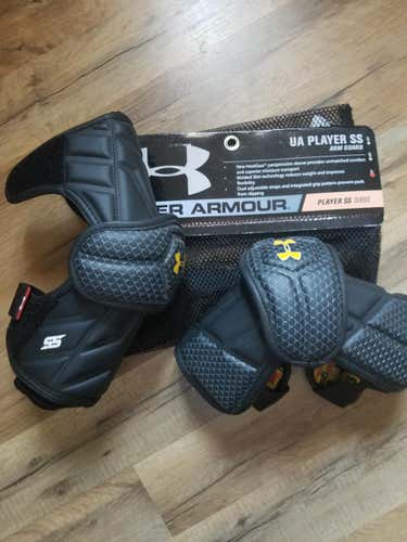 New Under SS Armour Arm Pads