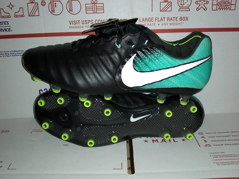 New Nike WMNS Tiempo Legend VII AG Cleats
