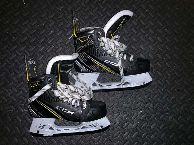 CCM Supertacks AS1 7 EE