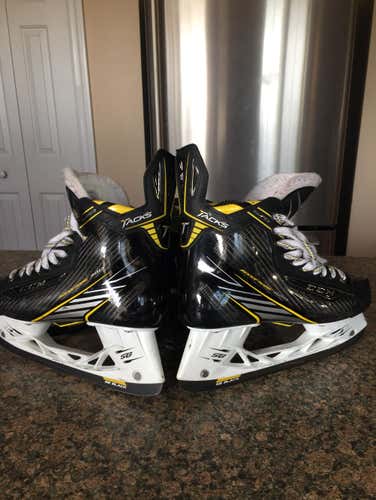 CCM Super Tacks - 8.5EE
