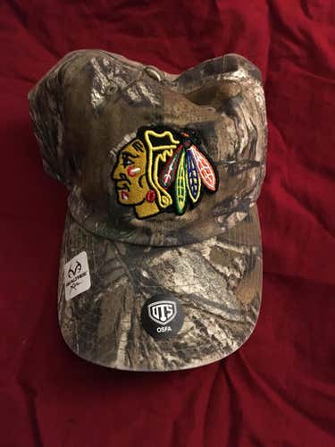 New Chicago Blackhawks Camouflage / Camo Adjustable NHL Hockey Hat