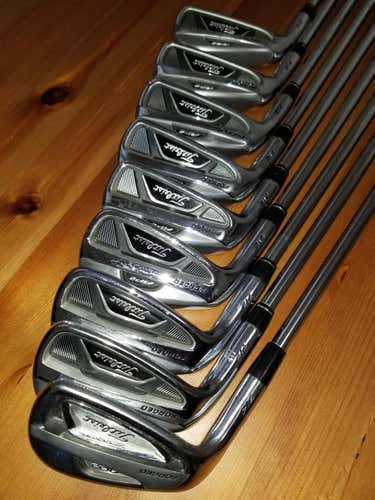 Titleist 712 AP2 Iron Set Lefty