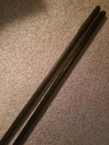2 Unbranded shafts