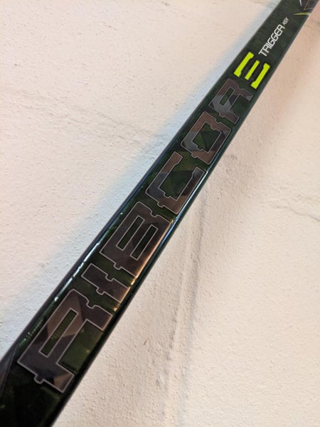 CCM RibCor Trigger ASY Stick RH, P29, Senior 85 Flex