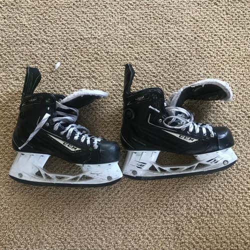 CCM RibCor 48K Pump Skates Senior Size 7