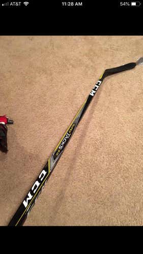 2 PACK - New CCM Super Tacks 2.0 - RH - 75 Flex - P90