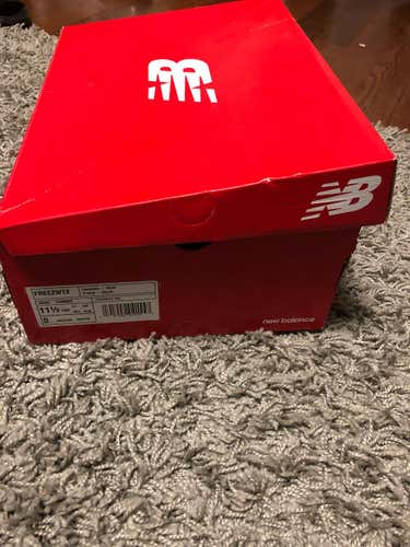 New New Balance Freeze Cleats