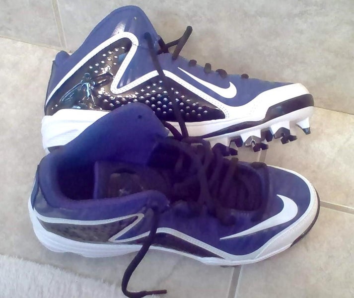 New Nike Griffey Swingman Molded Cleats Size Youth 4.0