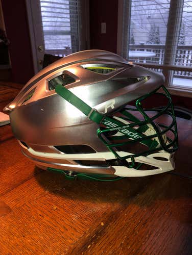 Cascade R Chrome Helmet Green face mask