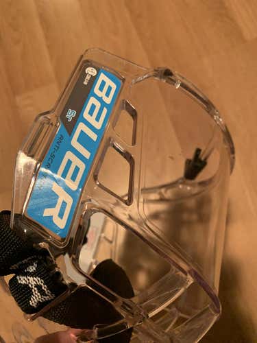 Bauer Concept 3 Full Shield Cage Senior Used Once
