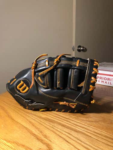 Wilson A2000