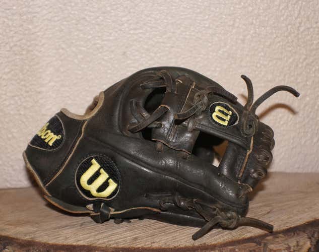 Wilson A2000 1788 11.25 Used In Great Shape Or Best Offer