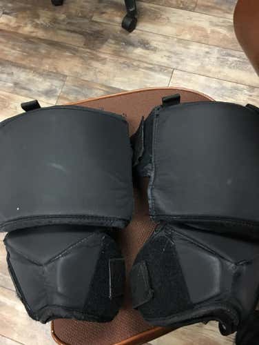 Knee Guards