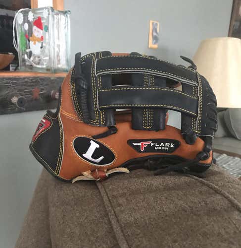 (rare) Louisville Slugger Pro Flare (horween) 11.75