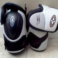 Easton 300 Elbow Pads Junior Medium