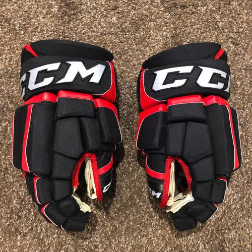 Chicago Blackhawks CCM HGCL Gloves Senior Pro Stock 14"