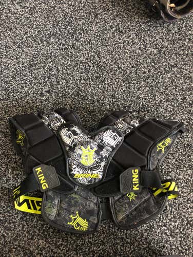 Brine King 3 Lacrosse Shoulder Pads