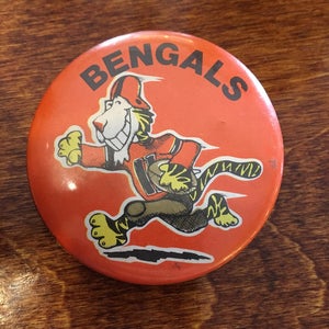 Rare Vintage Cincinnati Bengals NFL Football Fan Tiger Button