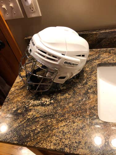 Brand New Bauer Ims 5.0 Box Helmet W/Gait Box Mask