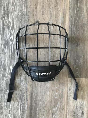 CCM FM 580 Senior Large Cage Black