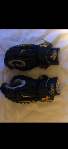 Towson Lacrosse Black Gloves