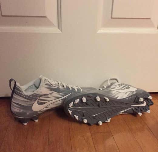 BRAND NEW Nike Vapor Cleats