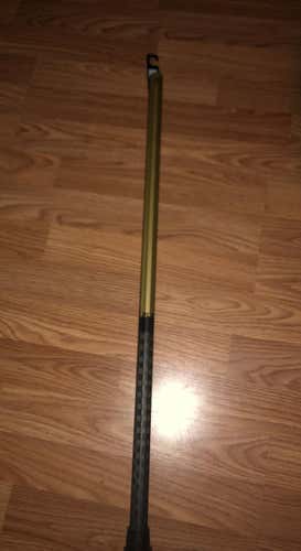 Dragonfly 7 IQ9 Gold And Black Shaft