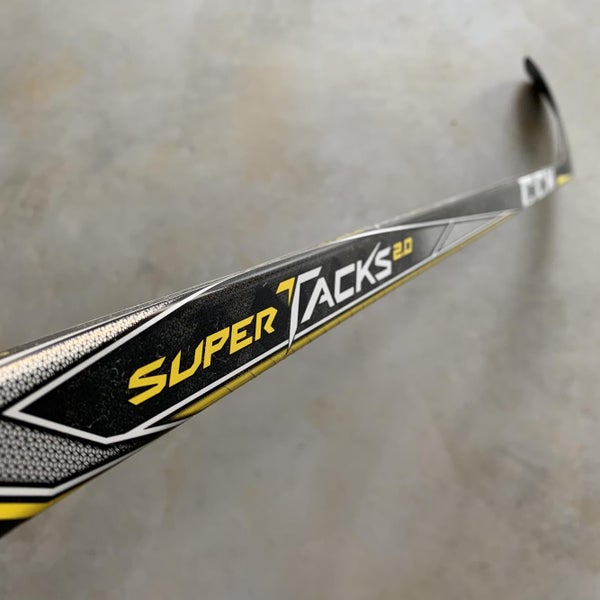 Like New CCM SuperTacks 2.0 RH p30 75 Flex Senior Stick - Used 1 time. Super Tacks 1x 1s Nexus Right