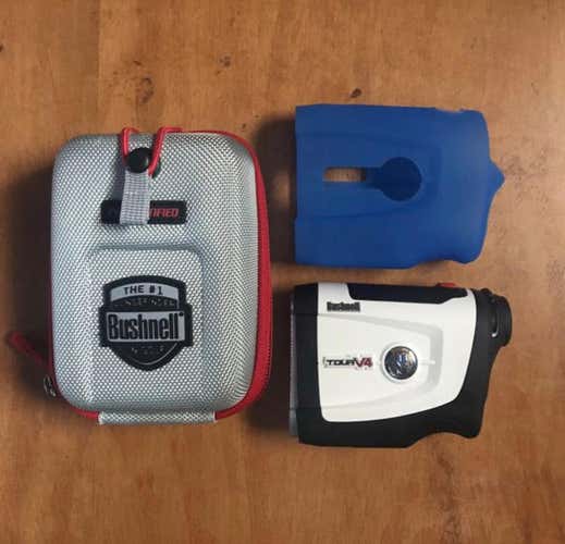 Bushnell Tour V4 Rangefinder w/ Case